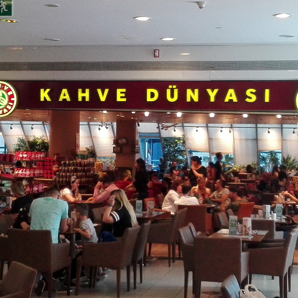 Kahve Dünyası mağazası ve ürünleri